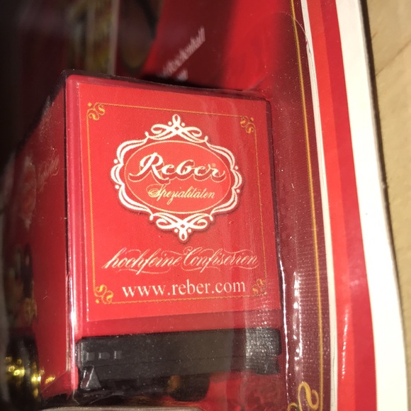 GERMAN MERCEDES DIE CAST MOZART TRUCK - Picture 4 of 7